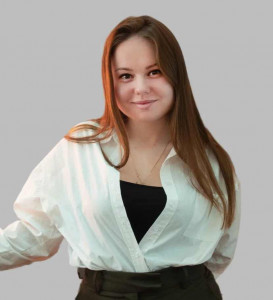 Бирюкова Юлия Константиновна работает в Началке Свиблово
